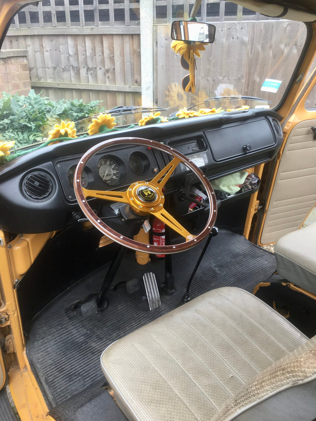 Gold Wolfsburg Steering Wheel - Splitscreen